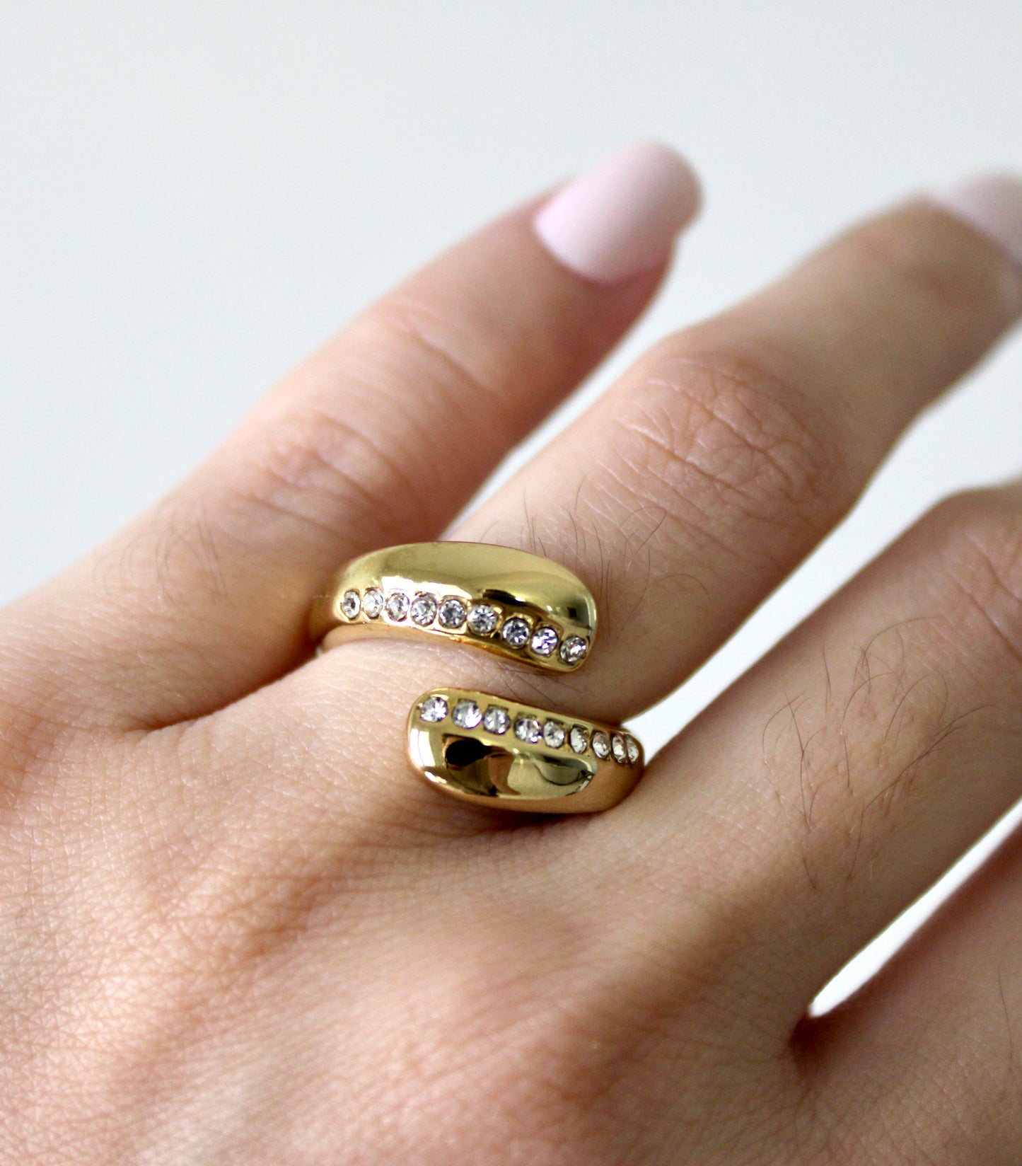 Venus Ring