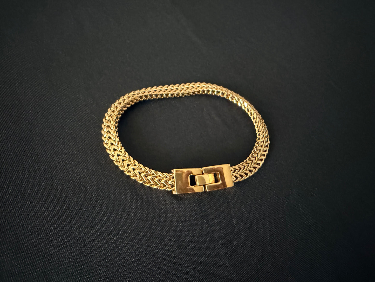 Modern Gold Mesh Bracelet
