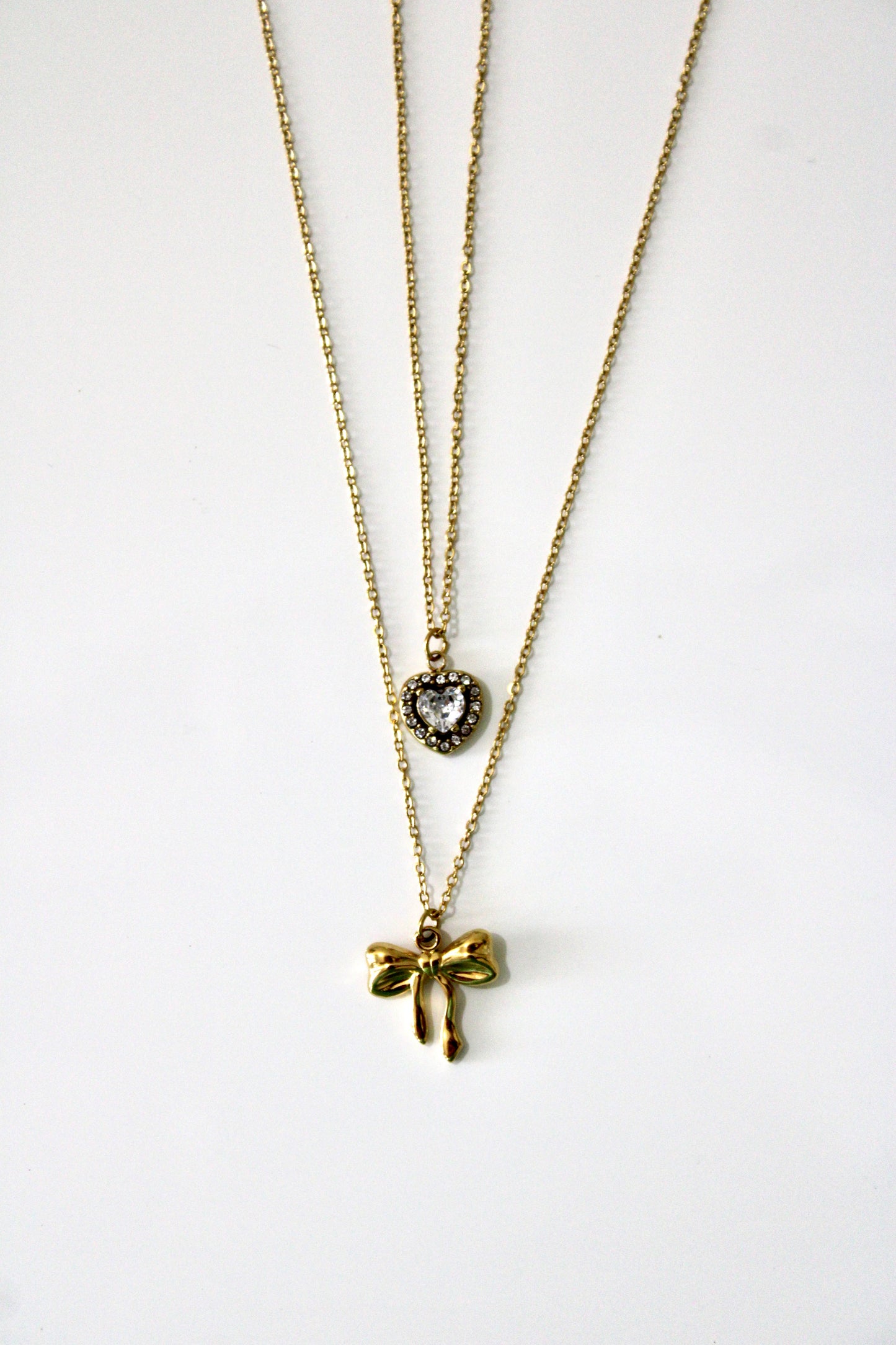 Bow Necklace