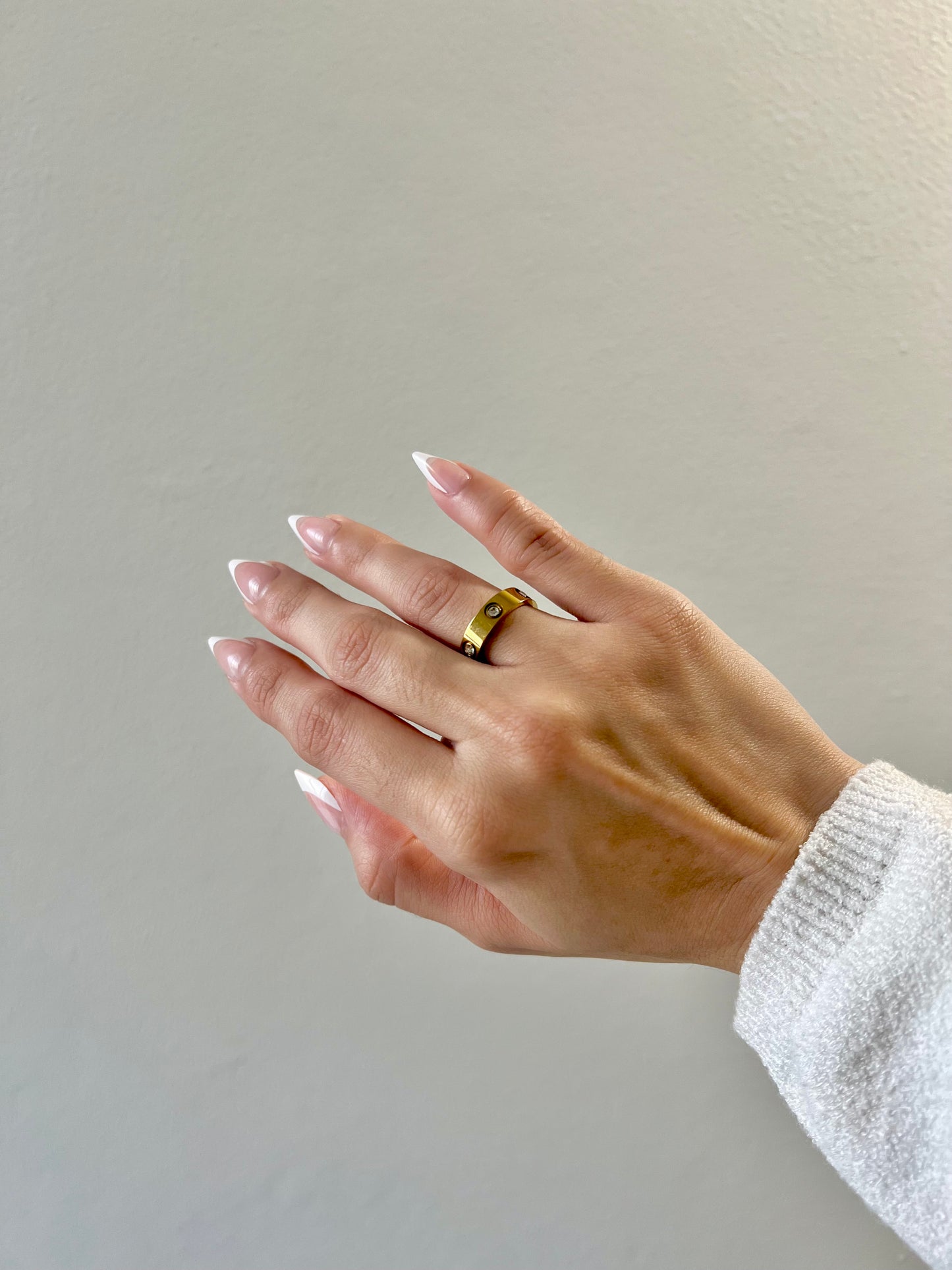 Aura Ring