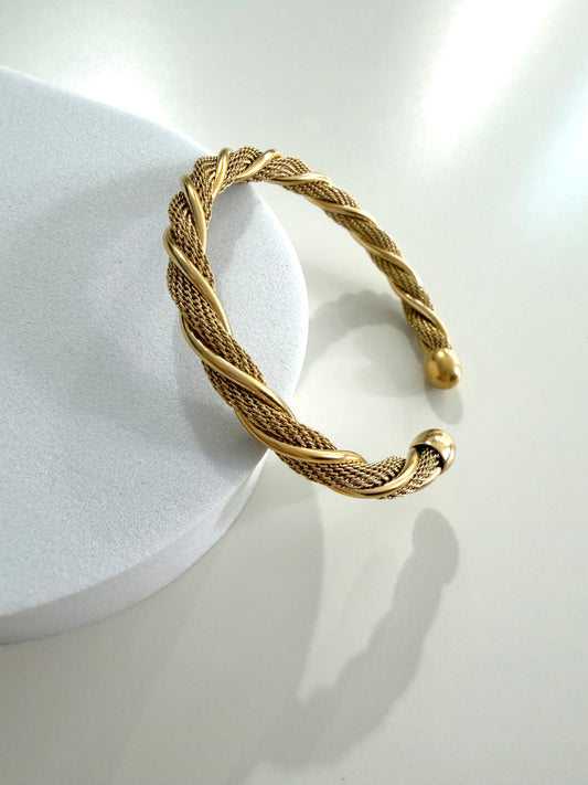 Elara Bangle